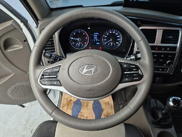 6021001046R8.jpg