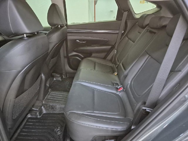 6081500979R12.jpg