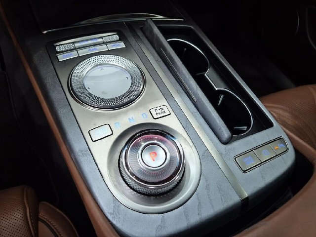6081000489R8.jpg