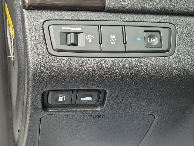 6081500431R16.jpg