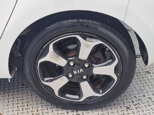 6081500099R19.jpg