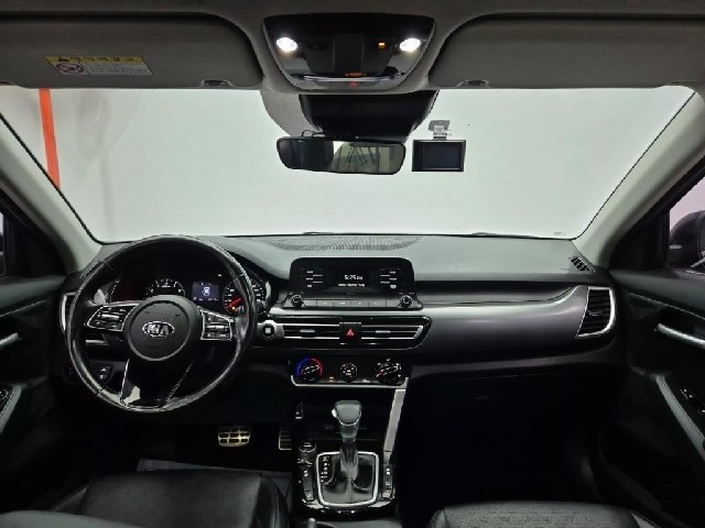 6081000595R7.jpg