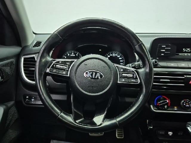 6081000595R9.jpg