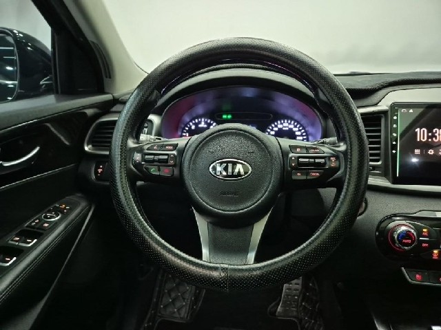 6081000773R9.jpg