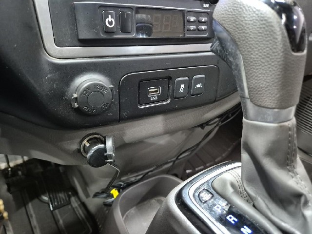 6081001146R12.jpg