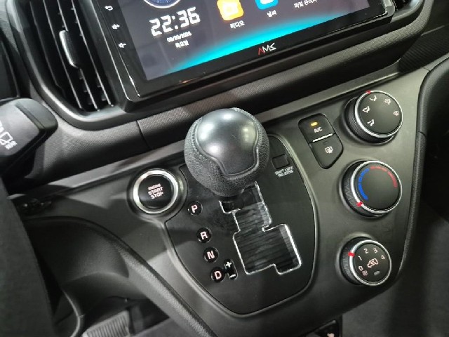 6081001359R8.jpg