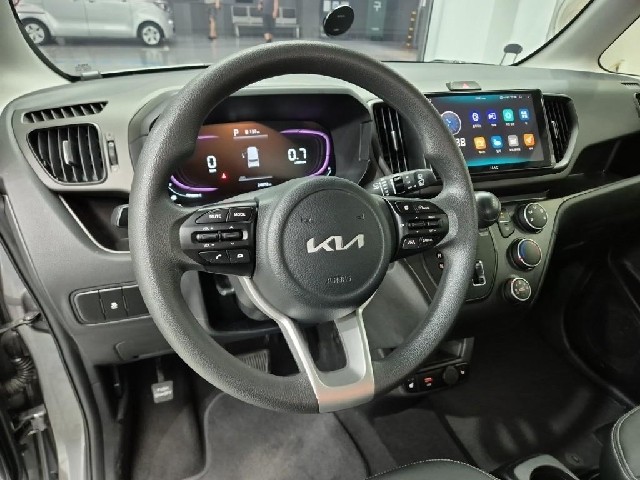 6081001359R9.jpg