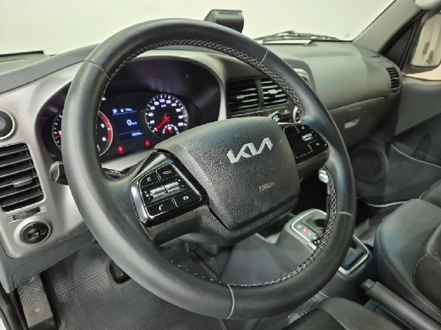 6051000807R8.jpg