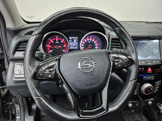 6081000871R9.jpg