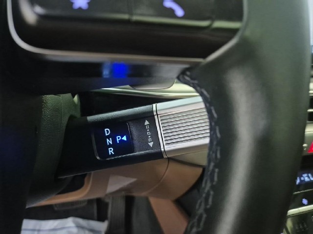 6081500781R8.jpg