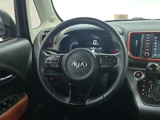 6081500774R9.jpg