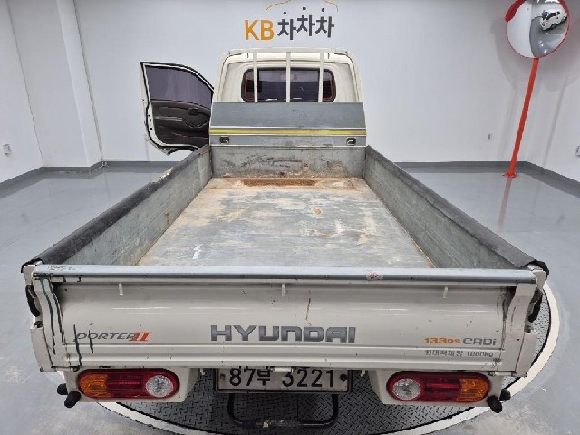 6081000656R15.jpg