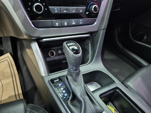 6081000371R8.jpg