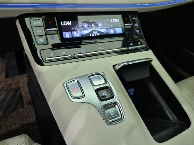 6071501042R8.jpg
