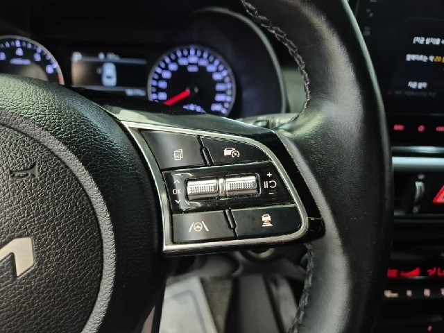 6081500923R15.jpg