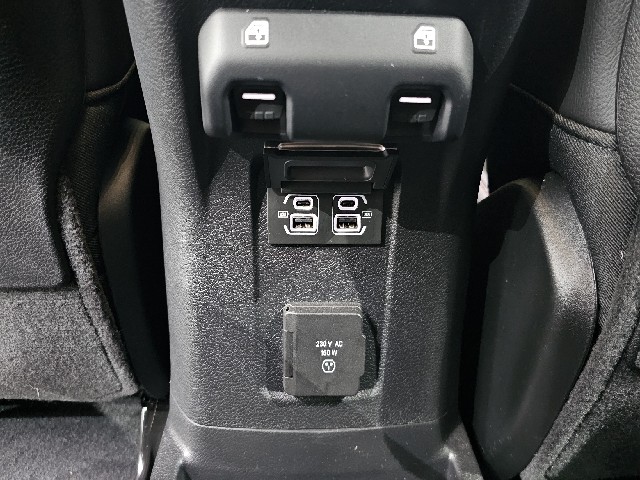 b70d193e7898ce67bdb1bcbf164bf5c3.jpeg