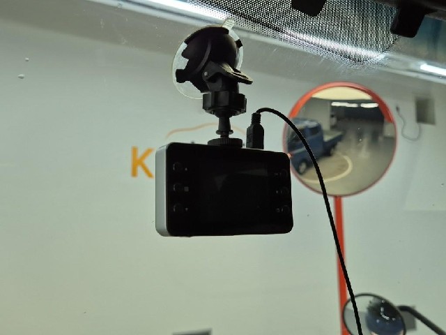 6081500961R12.jpg