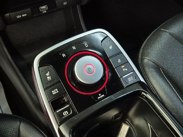 6081500195R8.jpg