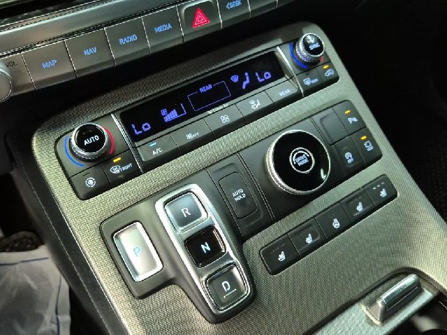 6071502048R8.jpg
