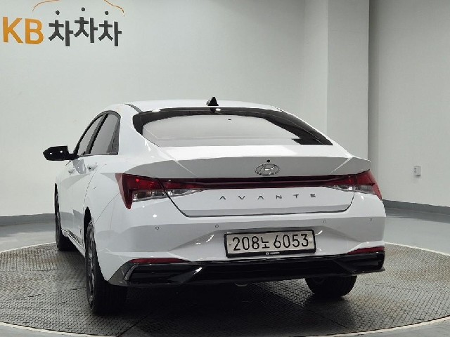6081000031R2.jpg
