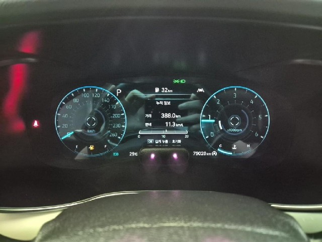 6081500220R6.jpg