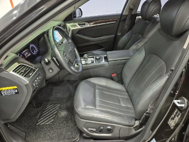 6081000249R11.jpg