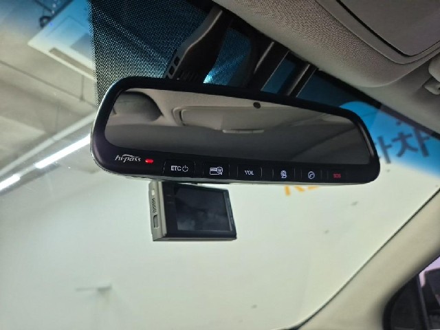 6081500182R17.jpg