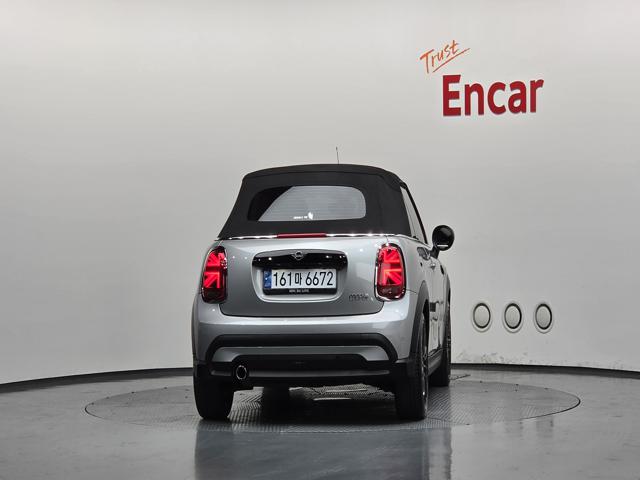 eb810b9a44cf38ce86e049bb9dadc2b4.jpeg