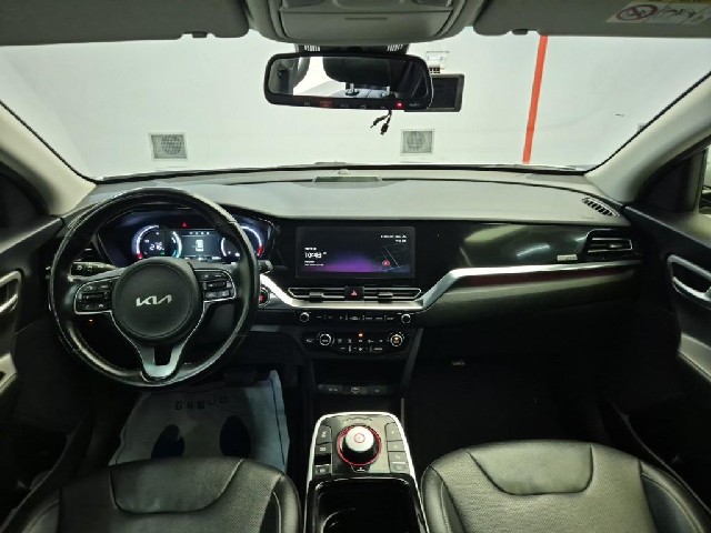 6081500121R7.jpg