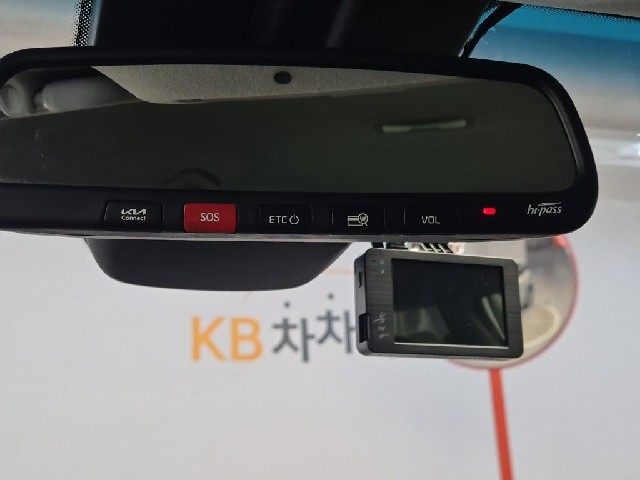 6081500120R16.jpg