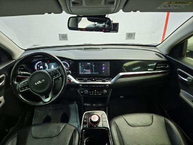 6081500120R7.jpg