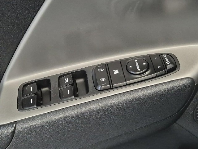 6081500122R19.jpg