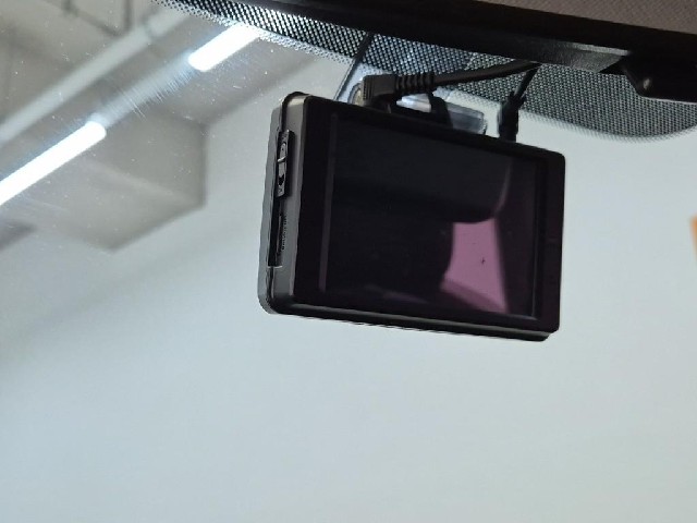 6081500397R15.jpg