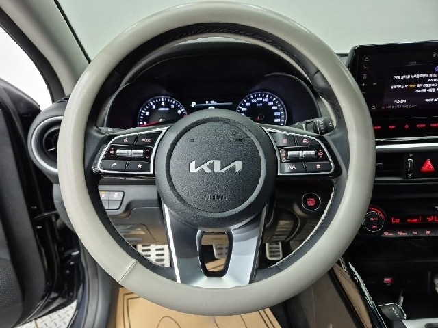 6081000369R9.jpg