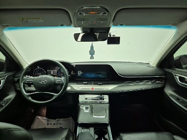6081000205R7.jpg