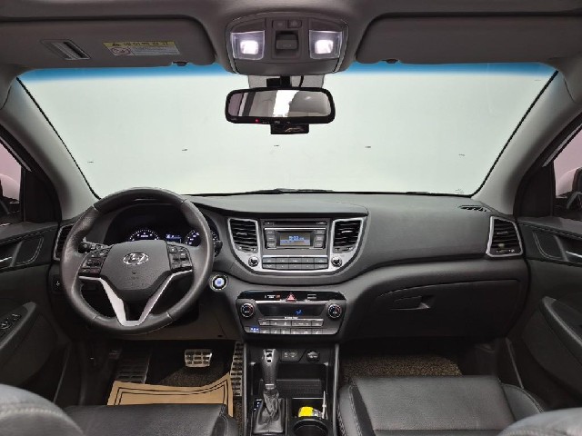 6081000354R7.jpg