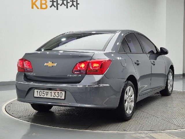 6081000383R3.jpg