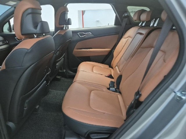 6061500621R12.jpg