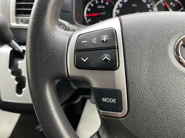 0500199A20251009W00214.jpg