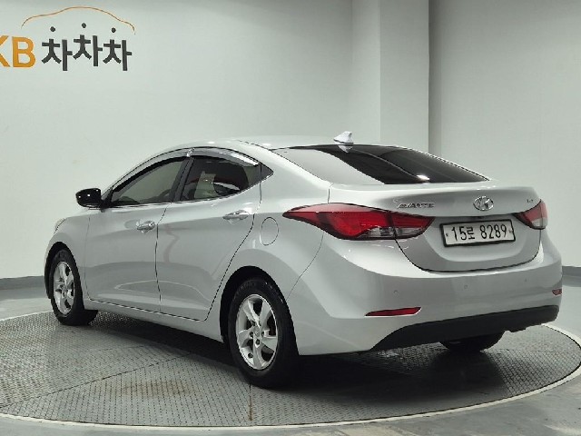 6061000742R2.jpg