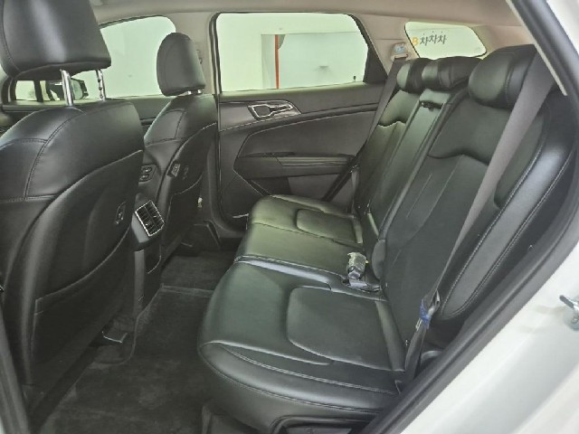 6061500264R12.jpg