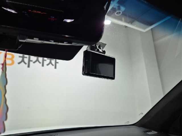6061000386R17.jpg