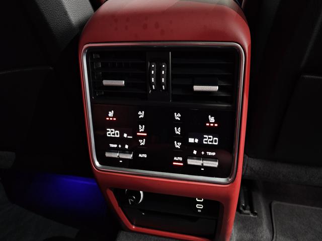 0edc7ed7330d8f663ae420ca8069de38.jpeg