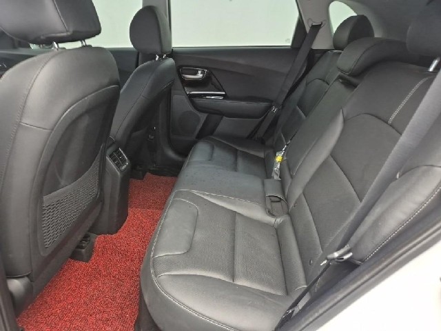 6061500814R12.jpg
