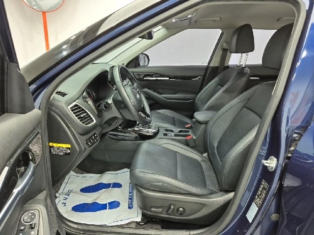 6061000686R11.jpg
