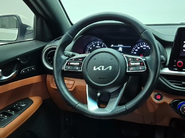 6091000860R9.jpg