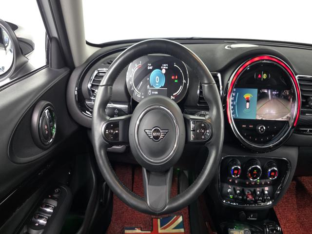 fef82732515e45deb1ddff027ca75470.jpeg