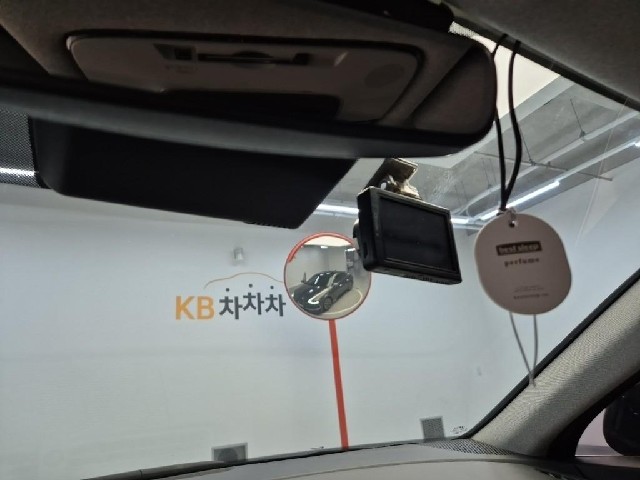 6061500586R18.jpg