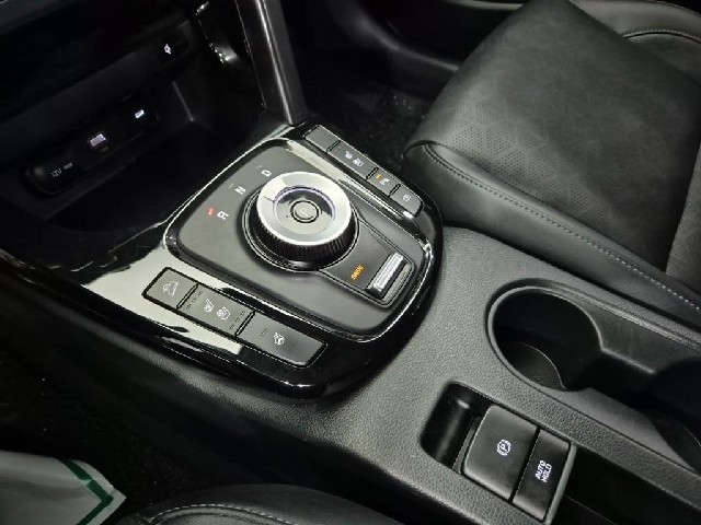 6061000228R8.jpg