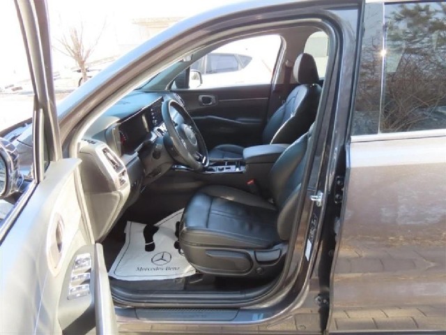 4c23b48fb2f01f651197b9fcf553a675.jpeg